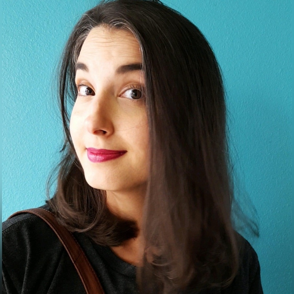 Meet your Posher, Aline